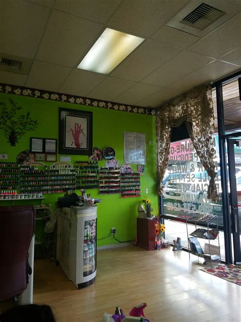nail salons downtown spokane